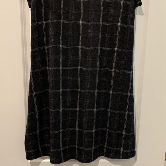 Kaileigh Aubrey Hacci Shift Dress Black - Picture 11 of 11